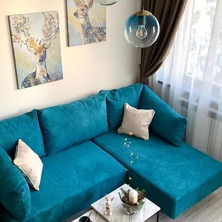 Magri Luxurious A42 Gardens * بوروفتس