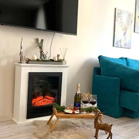 Magri Luxurious A42 Gardens *