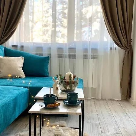 Magri Luxurious A42 Gardens شقة