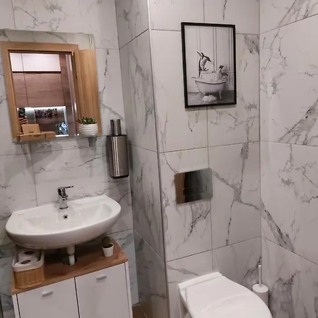 Magri Luxurious A42 Gardens