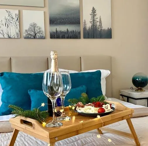 Magri Luxurious A42 Gardens 波罗维茨