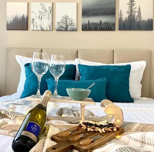 Magri Luxurious A42 Gardens 公寓 *